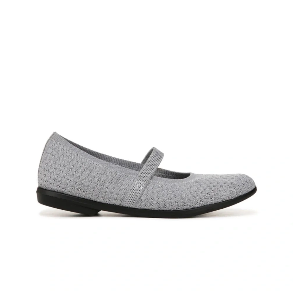 Bzees Keynote Mary Jane Flat